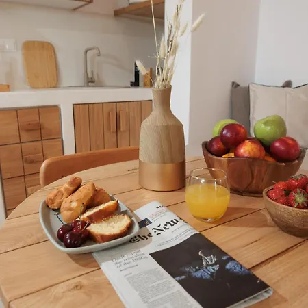 Апартаменты Due Venti Downtown Naxos Junior *