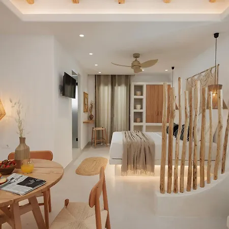 Апартаменты Due Venti Downtown Naxos Junior