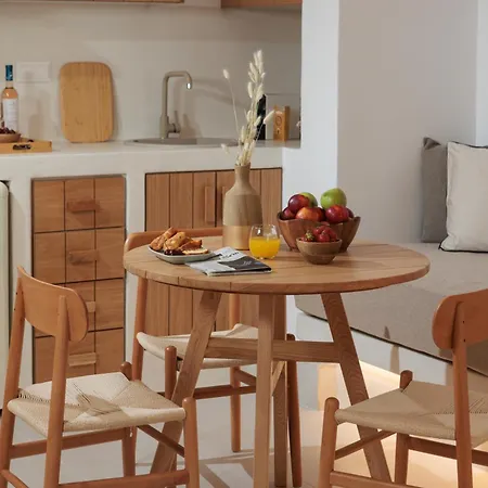 Due Venti Downtown Naxos Junior * Naxos City