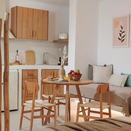 Due Venti Downtown Naxos Junior